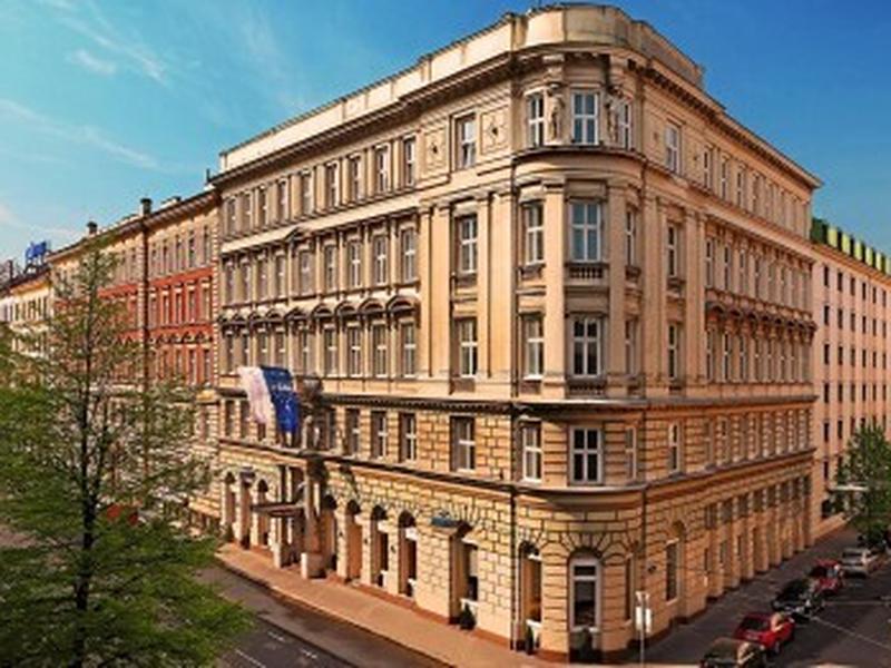 72C2A2A9D36FE304A8370497A04F0483