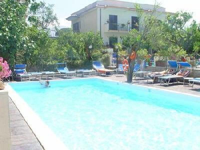 A92D3F9010DC68B201E50CA17F78FFF9