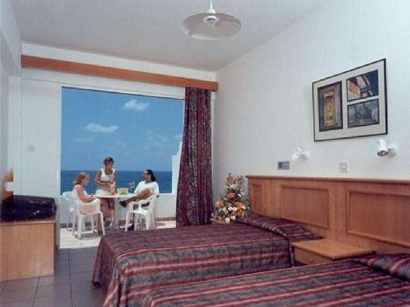 C56EAD084161F9EEFA99DCA7B9EB0CAE