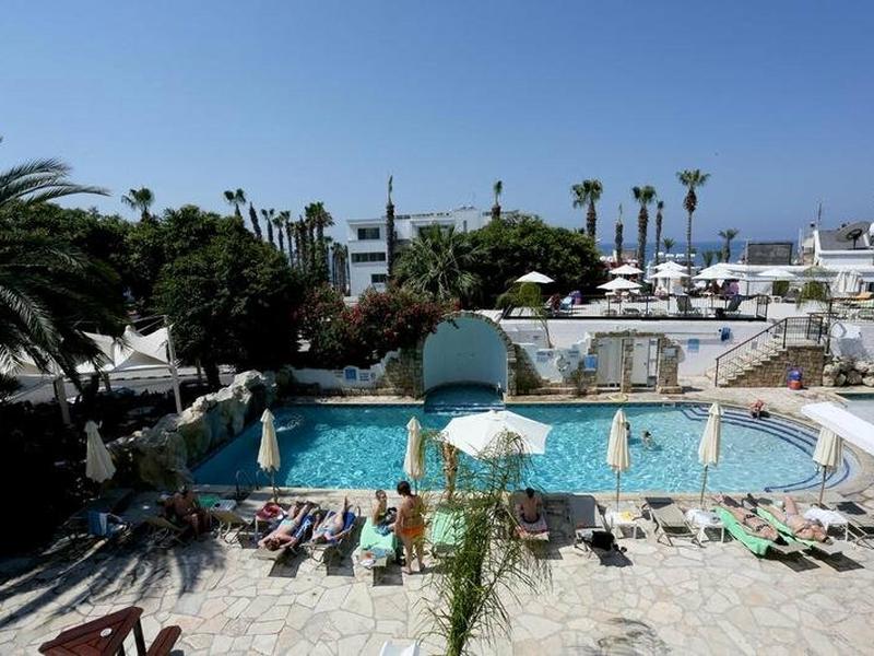 BEB6A758E505B24C669FF3632648FC66