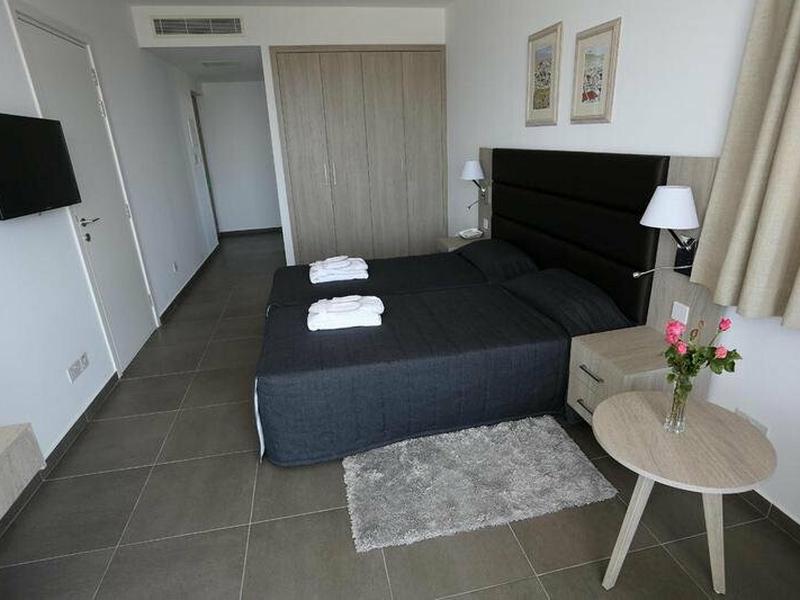 027477AC5AC9FFBEEFC0394ECE103549