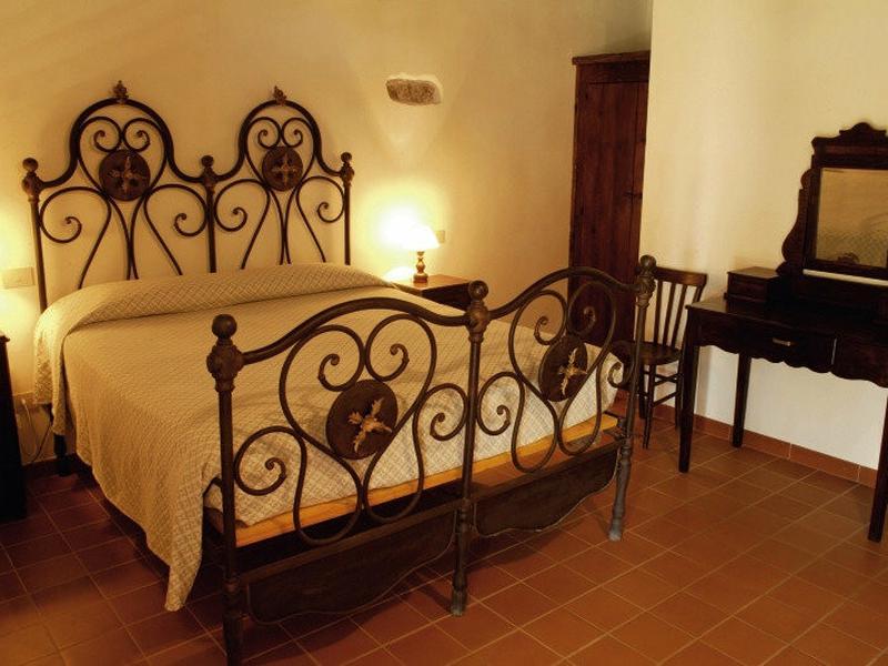 148D801AB774CE554C54C53D70A7B98D