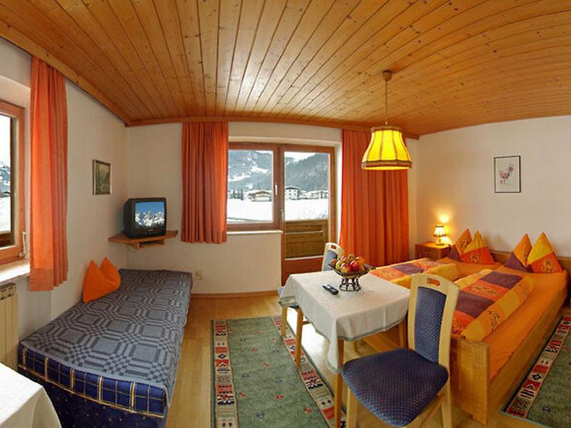 0328917C32238A2B333229CB39F17611