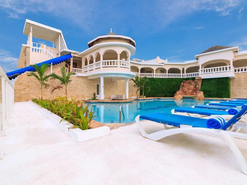 CE042129C16A43037D684813B4411BB0