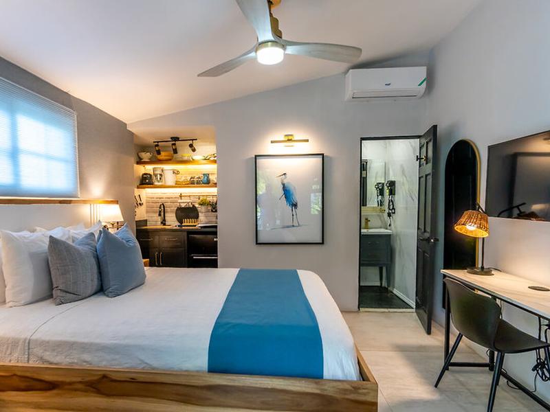 1EDB9E511FCBE55B62F734B19BCEEE65