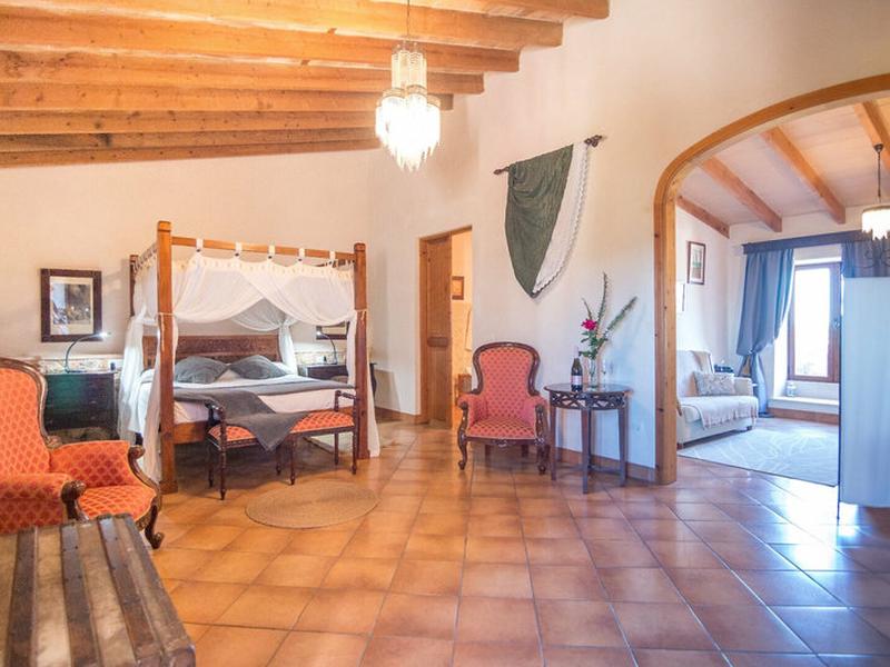 24C395B86FDEAD512EEB1AFA95179AD2