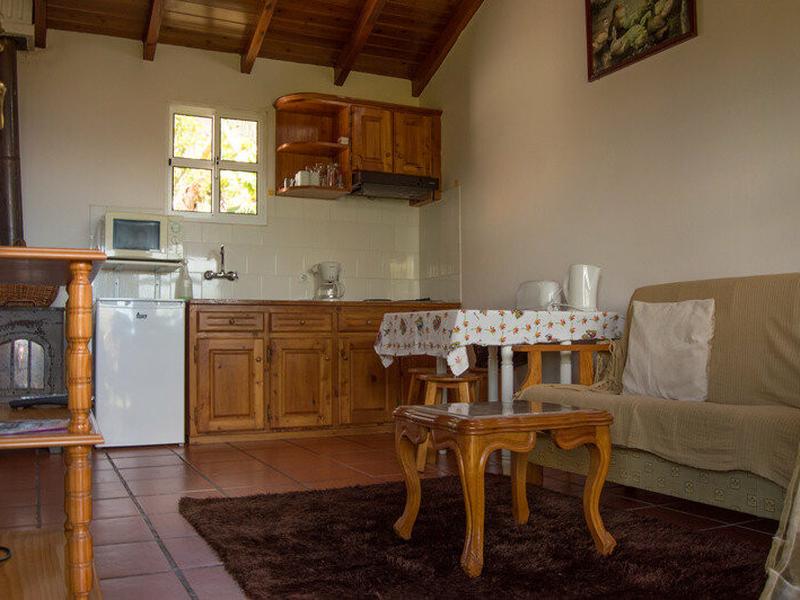 0CE047E236154979D0EDE4A7BFF6E969