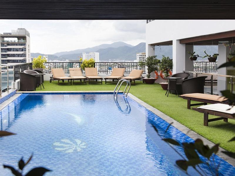 7D6ABD337F309EC0A814D0FF5D52EACB