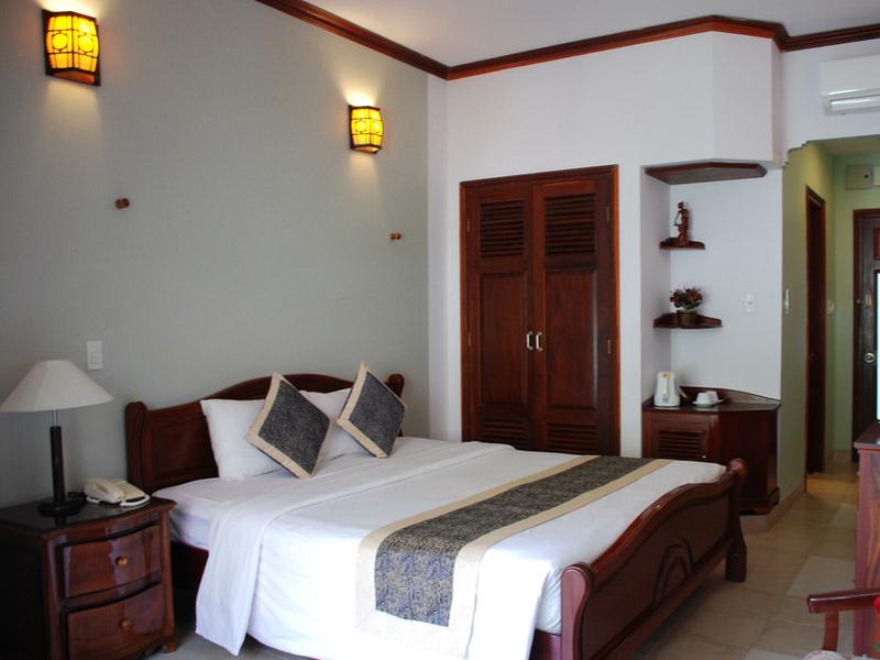 22CE8A8C733989713852BF75B3E9EB40