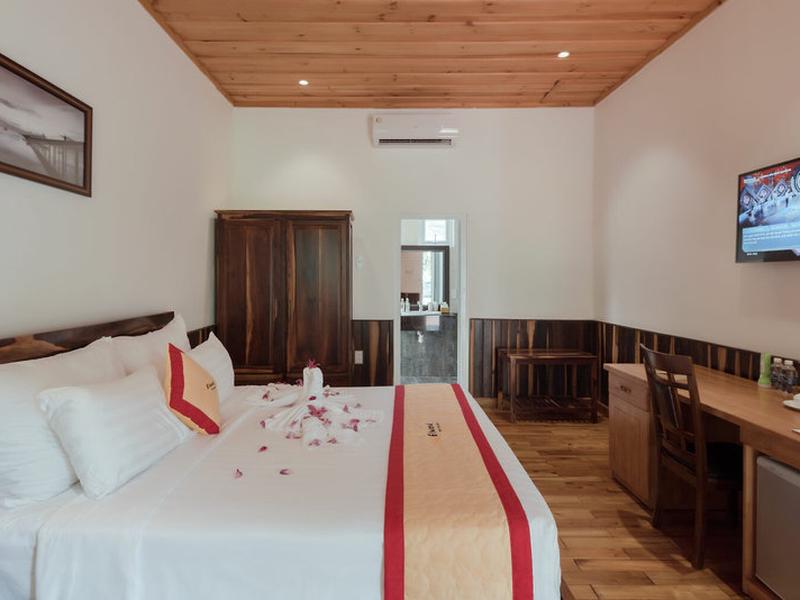 4B52F0B5D0558B5D9D9FBEC8F52BE438