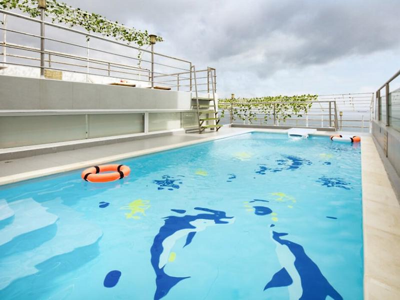 E0FD4B1DC7F21951768F5792EBC465F2