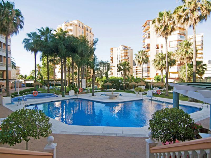 272D7C012AC3135C621255CA863213EC