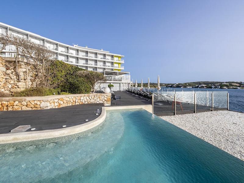 857F03CE2A21DC1E3BC85AAFED52EA8C