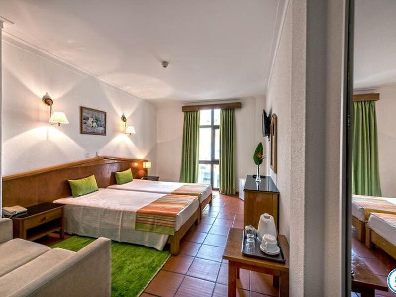 8A6F1AE29090711F7D39D1D996FDC883