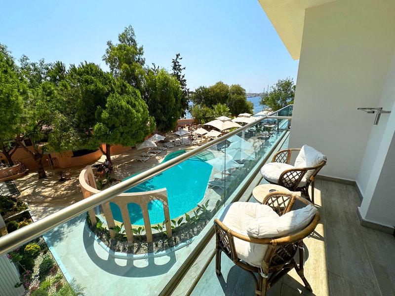 F91591EE38C21DED8BD18C5851585BD2