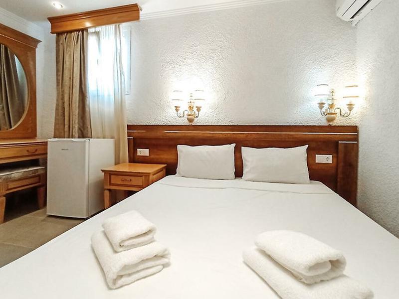 B5469EF064C0B9A5D687B04CB332DEB0