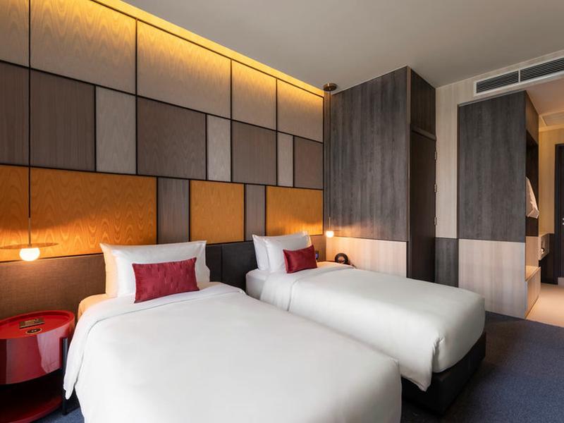 8757DA979D1A68E82CF67BB73AB13AA0