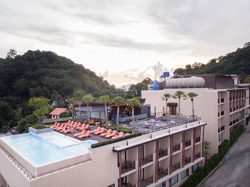 16B0094A525DFC641391C38F7682CB4E