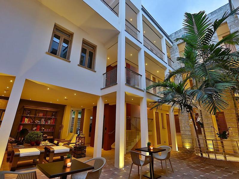 2AA331888F7130385C902EA6C254D160