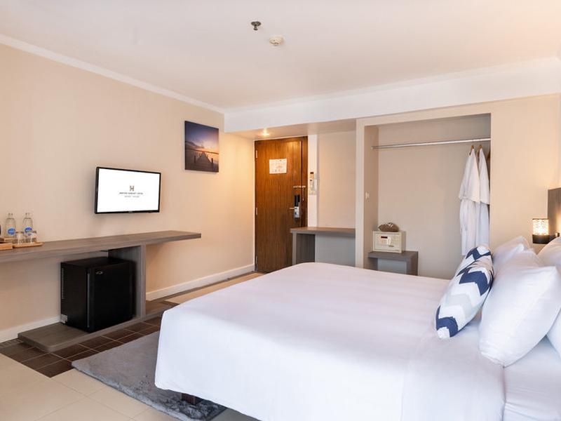 71484700DFBE1ABA6886D70026A6006B