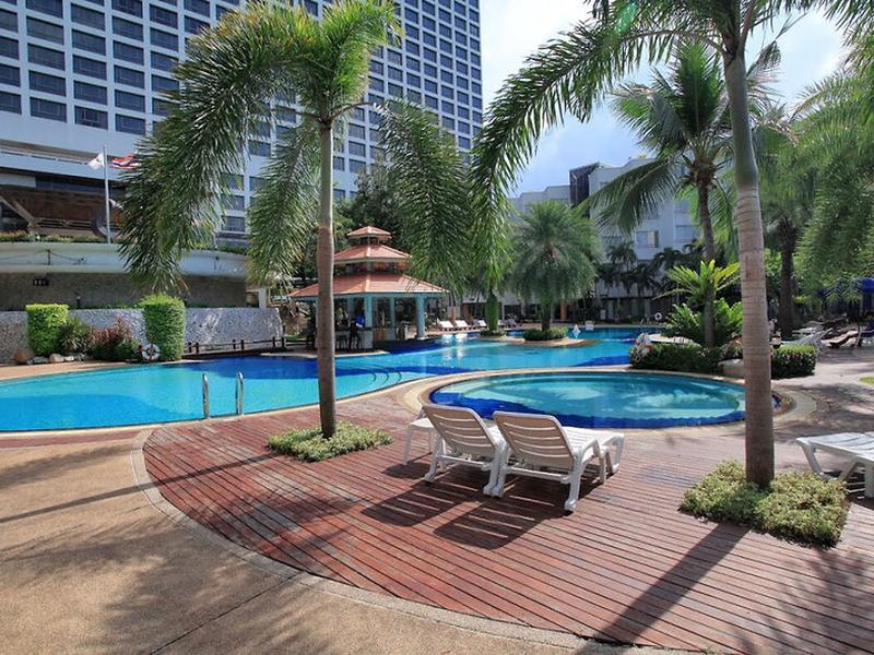 7BBE0323B6135E02A2E1E2F3D9701A5E