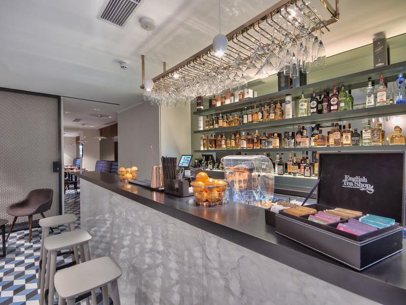 894966336EAC0BAE55D33BB4D11B8558