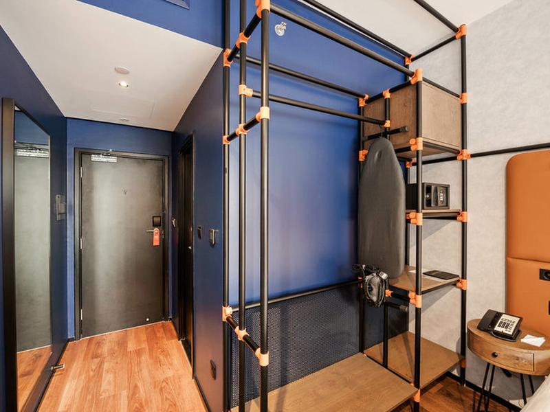 5A05CE1BB2082D44260FE1235D972174