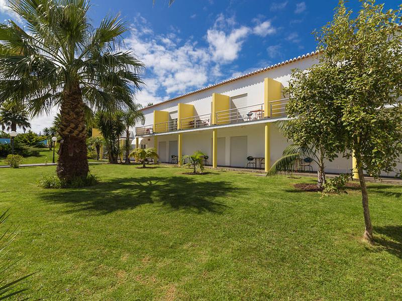 B241DA403013F942F8537971A355C445