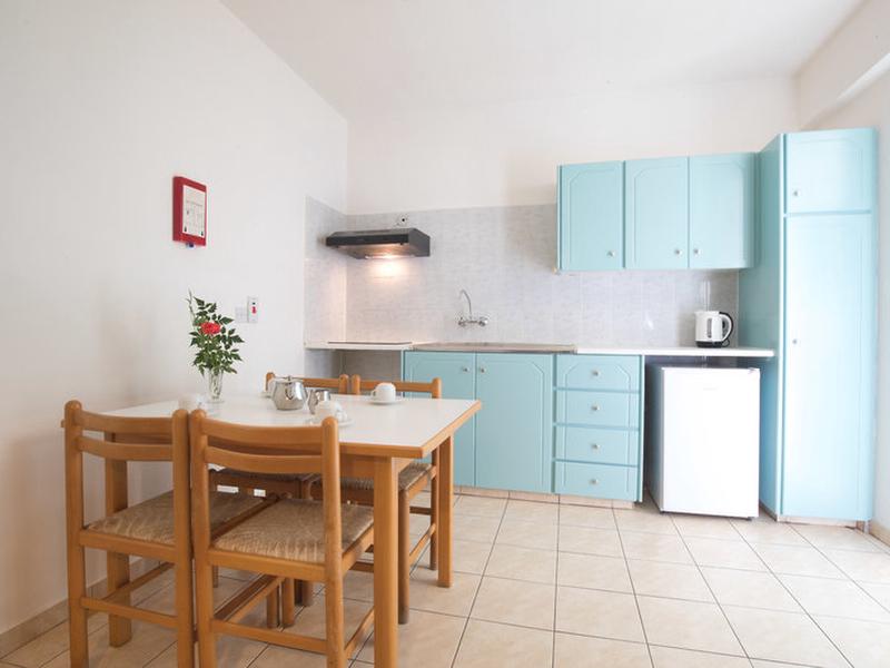 87FD6AD56C9320DC64F99480C5411FF6