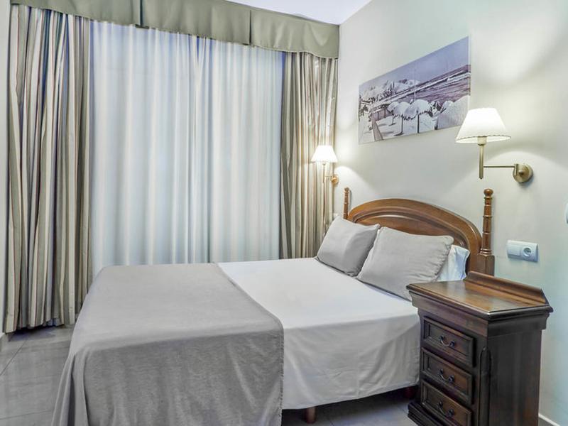 FB331C53650D357B1A7E117A1EA5B5FC