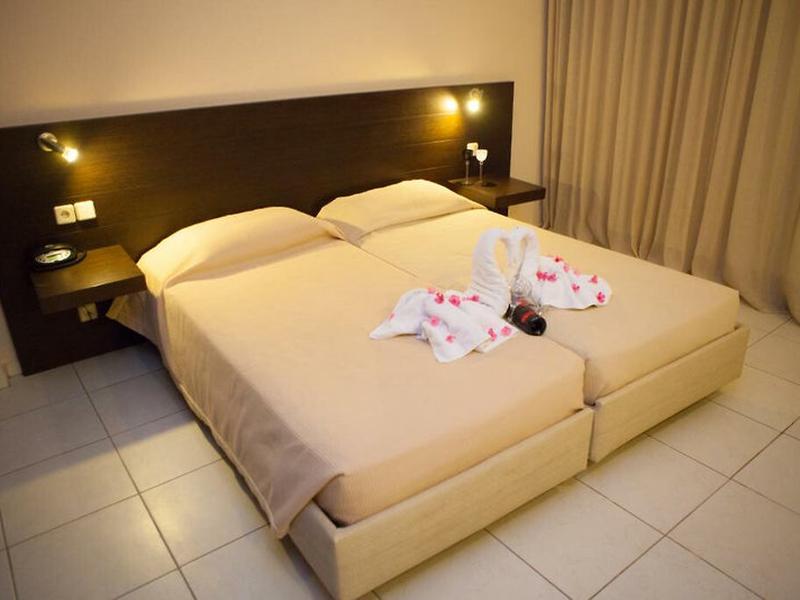 F628EDAE24255118D230272552545CE1