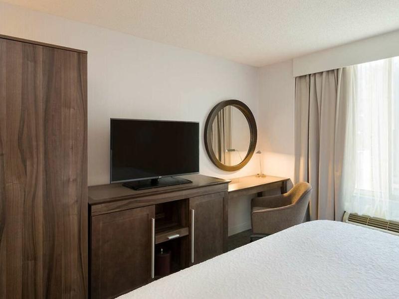 B2200555B2C6889732B32E7303FF29E3