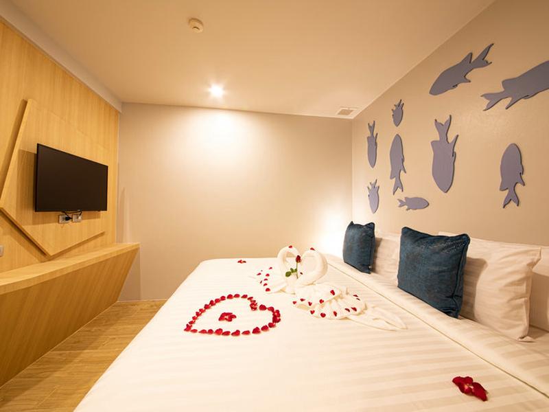 BC71B9DDC93B4B4EE3081A0595AB9AAE