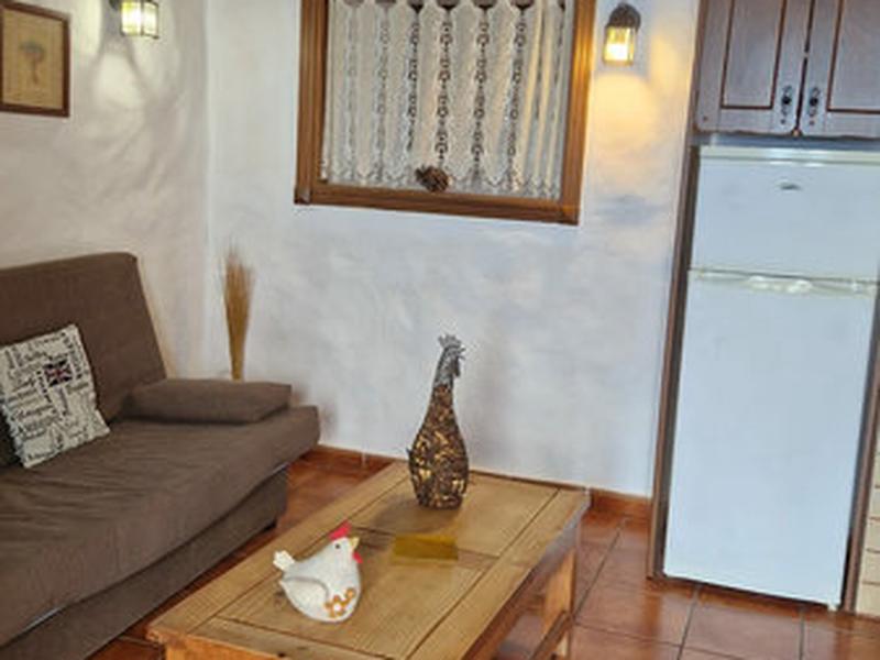 E6A1EE8A1AA1FB49928C8178AF0B0E8E