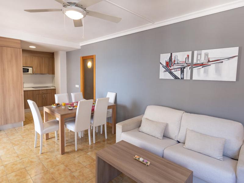 E5EA419C8C4650F934A8421AA2A4227E