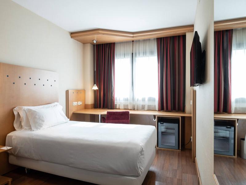 7C2D8F6C908DA627D6380D580E0832BF