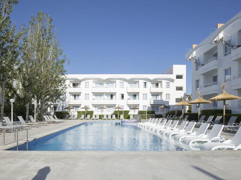 48B268AE9333AC97E0D22AC65D6D9C00