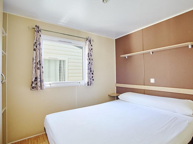 784A36A7D15A23EE1368E064FBDE53DB