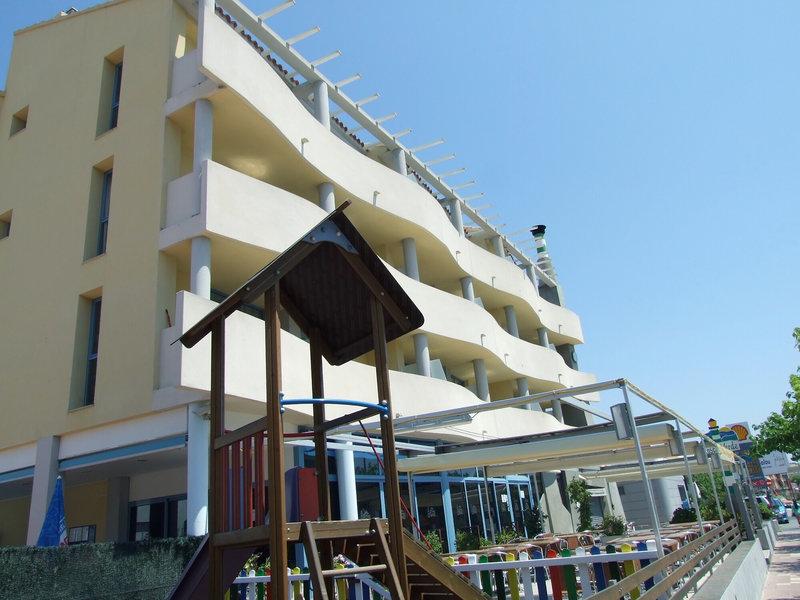 CDB80CECA5FAEC0236E139390B1F235C