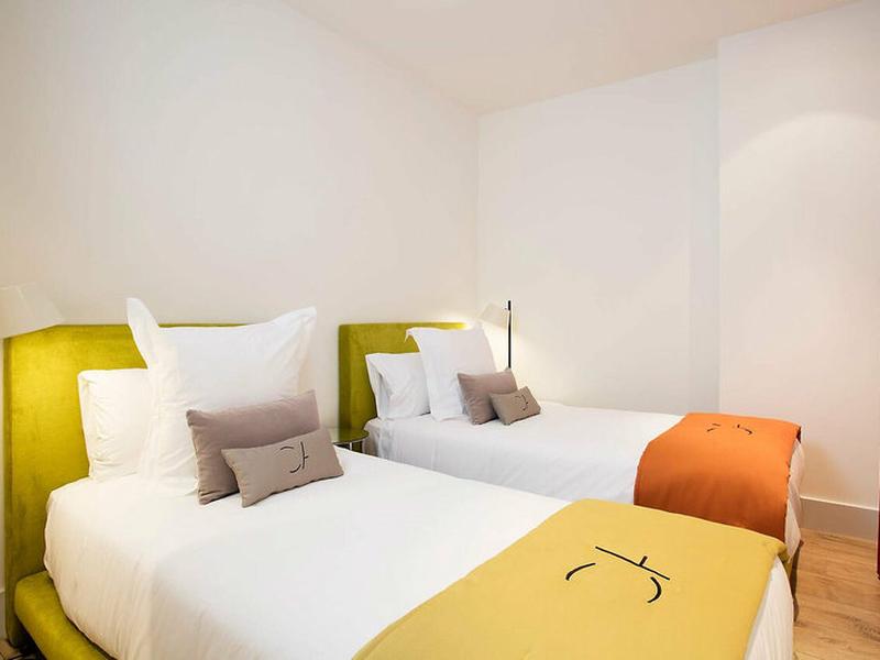 6DEA0DEDF53D3D8BDD66390E330EAE52