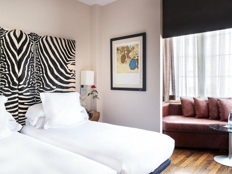 88FBD576EA2EF7E9E0C80BDFF4725E4F