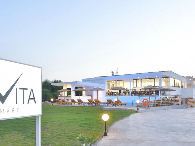 88C8F586197799424F41A1ADBD572DC6