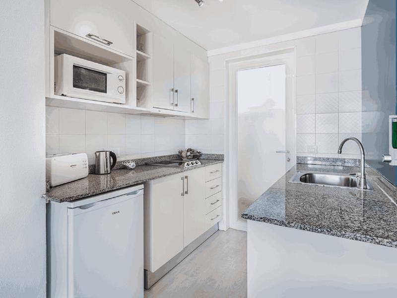 7FBB59549DC4F31A28C79C75B83C692A