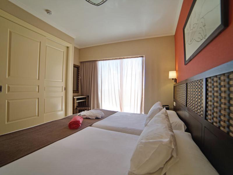 418157E2FA64350E170DE21B5C9656C7