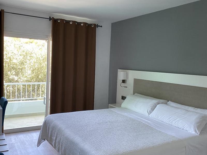 96F9F815F3C6D3946EC8A2B0AC45CF3D