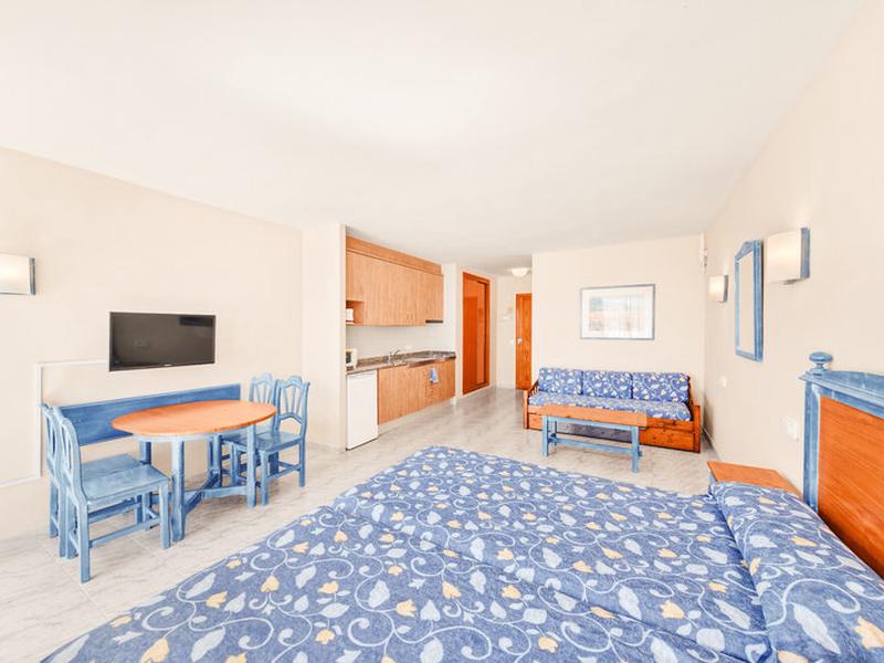 2E742434993D0ED3DDAD94AE8AF8A3D2