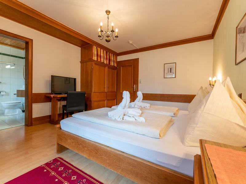 C1DBB8835D7AAAFE1BE4DD657A2D3F7C