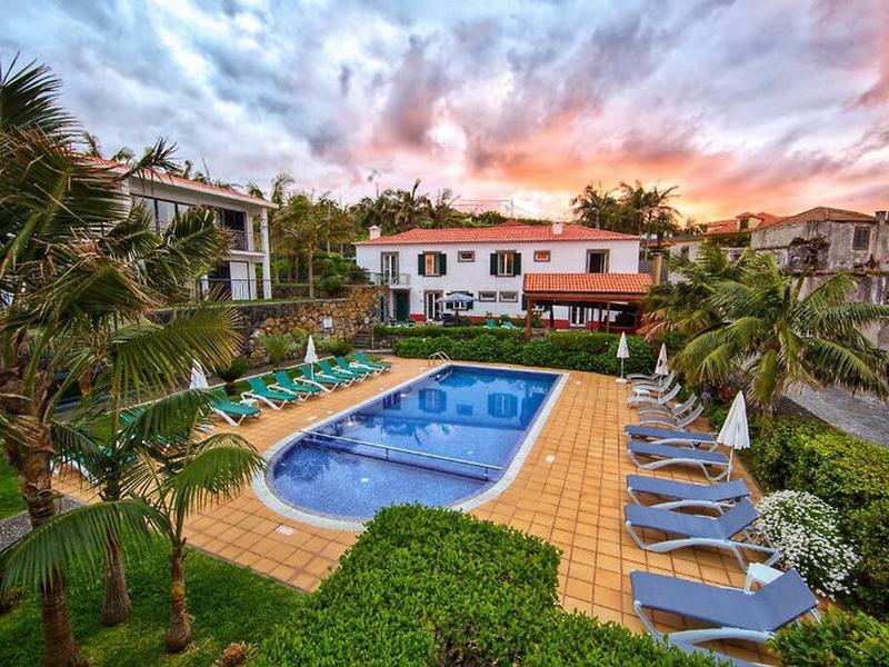 5D99F0490F9D27C8E5E732AED15D286C