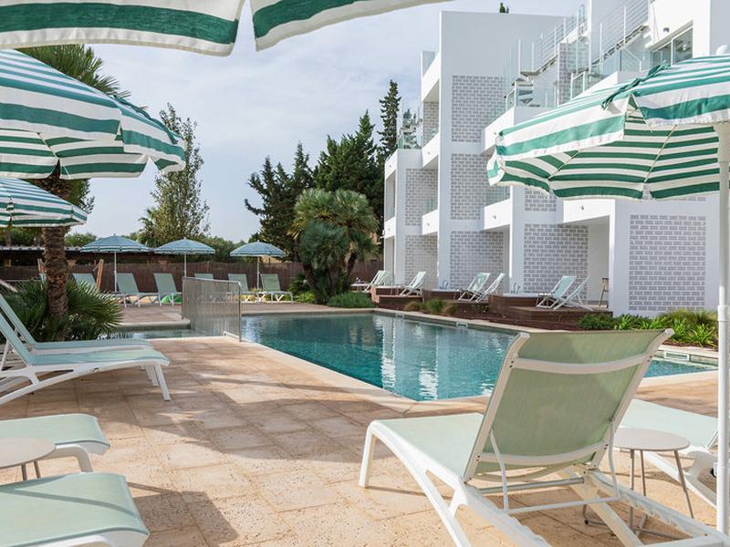 3D14B255481FBA304E00BD8CB55A2436