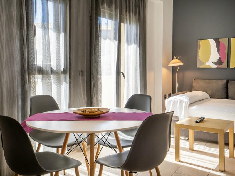 FFB7544338821734EFE8A28F72D2339D